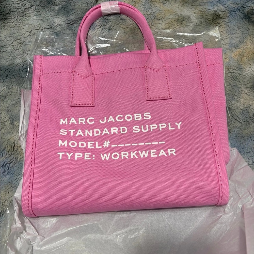 ✨ Marc Jacobs Pink Medium Canvas Standard Tote